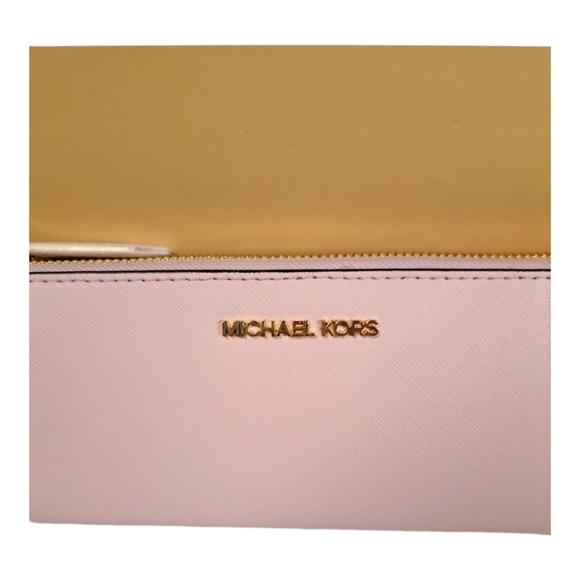 Michael Kors Jet Set Wallet Travel Large Three Qtr Zip Leather Powder Blush nwt - Picture 5 of 7